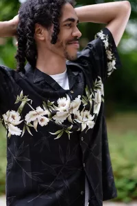 Herren Hawaiihemd Kurzarm »CHEST FLOWERS« schwarz weiß