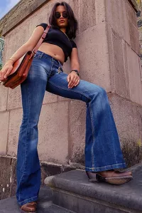 Damen Jeans Schlaghose »CALITA«