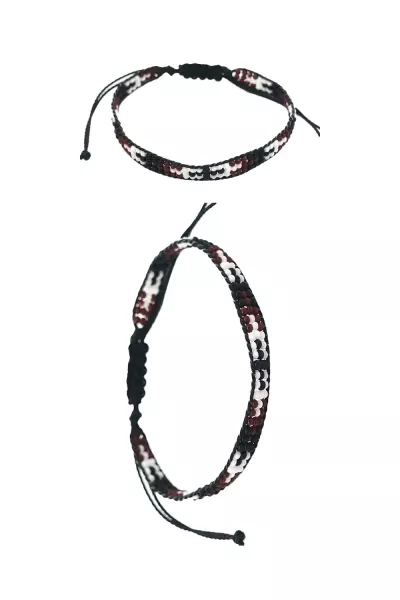 Hippie Style Armband mit dunklen und weißen Glasperlen