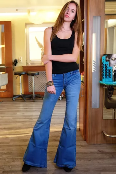 Damen Jeans Schlaghose »STAR SKYBLUE«